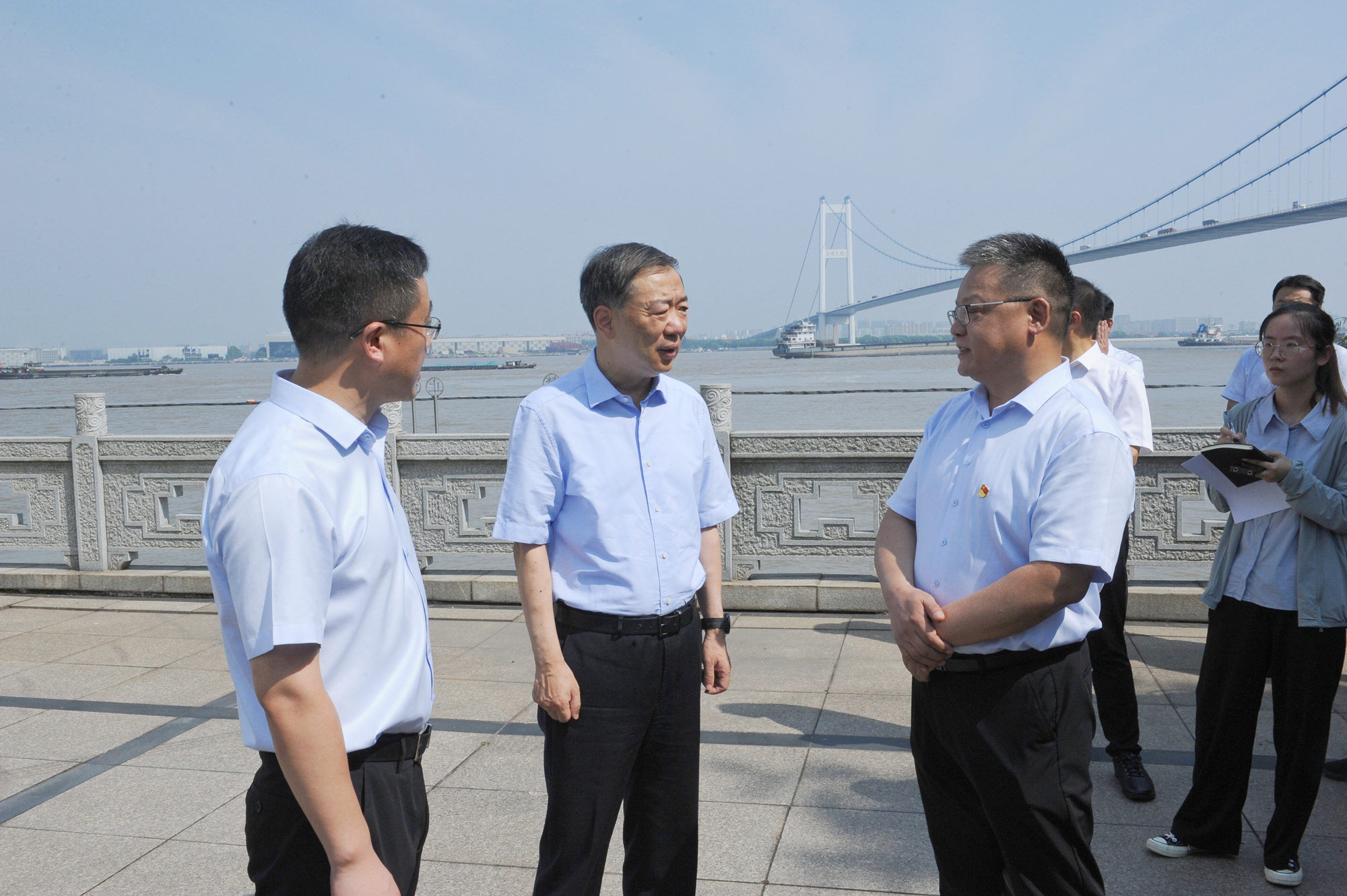 許峰調研江南水務并宣講黨的二十屆三中全會精神